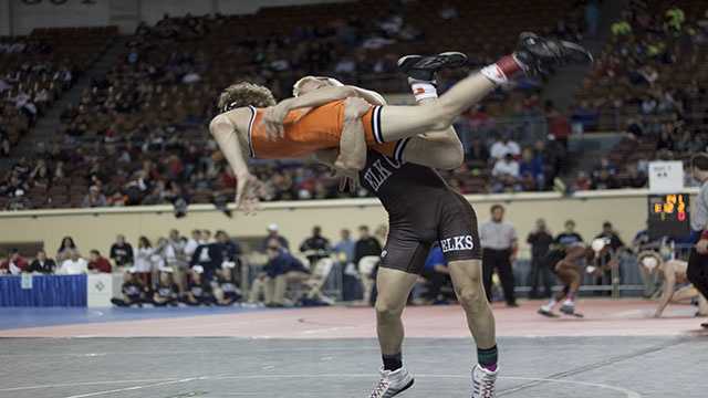 Slam jam Briar Boling was able to toss around Blake Burden during his 14-11 victory.